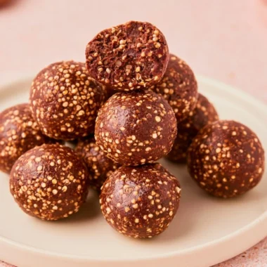 Delicious Chocolate Peanut Butter Quinoa Crunch Bites for a healthy snack