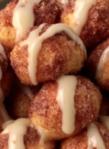 Delicious quick cinnamon roll bites fresh out of the oven