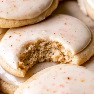 Cozy Taylor Swift inspired chai cookies with warm spices and sweetness.
