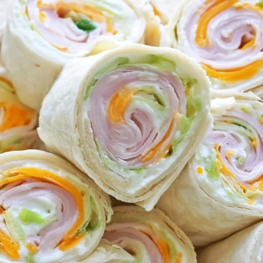 Turkey cheddar lunch roll ups for a quick and tasty meal